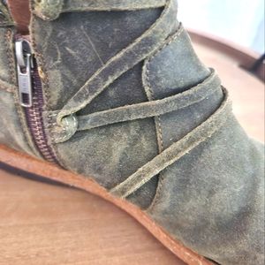 Born Olive Green leather ;ootie